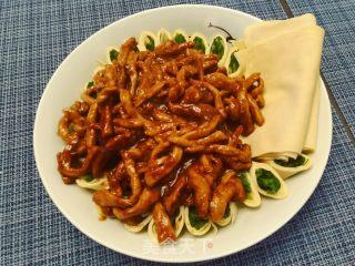 京酱肉丝的做法视频,传统美味，酱香四溢，制作步骤详解