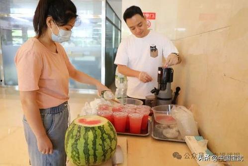 南宁今日吃瓜事件视频,一场引发热议的街头冲突瞬间