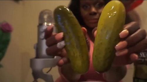 吃瓜黑爆网,带你走进网络舆论的漩涡