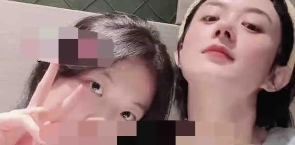 小伊伊吃瓜爆料图片,吃瓜现场大揭秘！