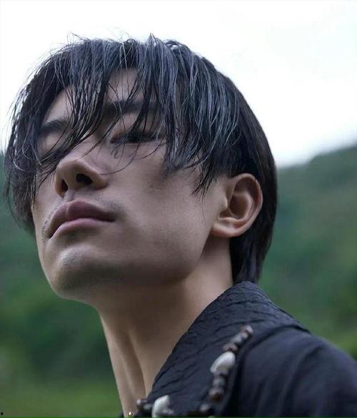 易烊千玺吃瓜爆料图片大全,揭秘娱乐圈幕后真相