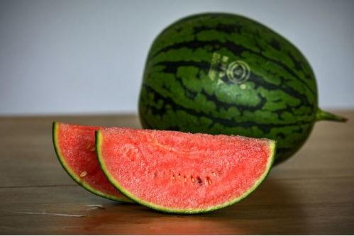 17c官网黑料吃瓜,黑料吃瓜背后的真相与内幕