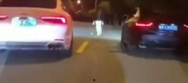 飙车视频,惊险飙车瞬间回顾