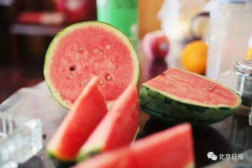 24小时吃瓜爆料免费,24小时吃瓜爆料，独家揭秘明星幕后故事