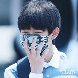 王源资源爆料吃瓜,揭秘娱乐圈背后的“瓜田”风云